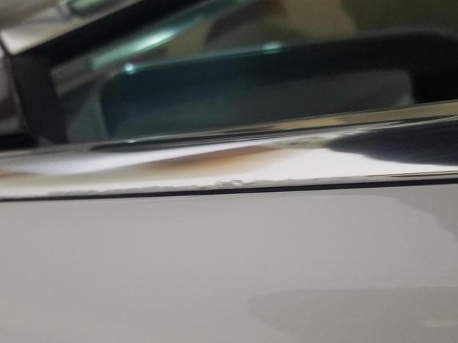 特斯拉Model 3性能版新车被曝存多处质量问题