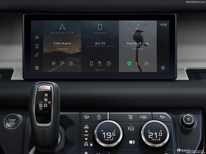 2020成都车展：路虎卫士上市 售价77.8-95.8万元