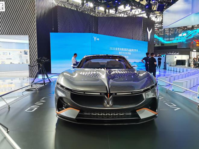 2020北京车展：一款比一款带劲儿 岚图两款概念车亮相