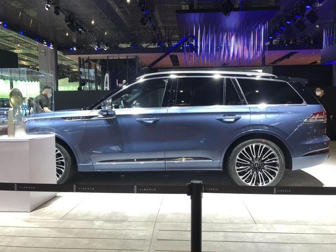 2021上海车展：林肯携全系车型亮相展台