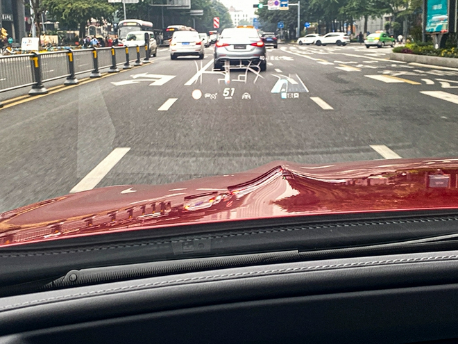 新的起点 道路试驾第六代奔驰C级轿车