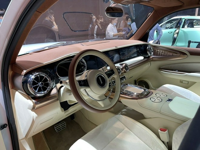 2021广州车展探馆：WEY圆梦/摩卡PHEV将亮相车展