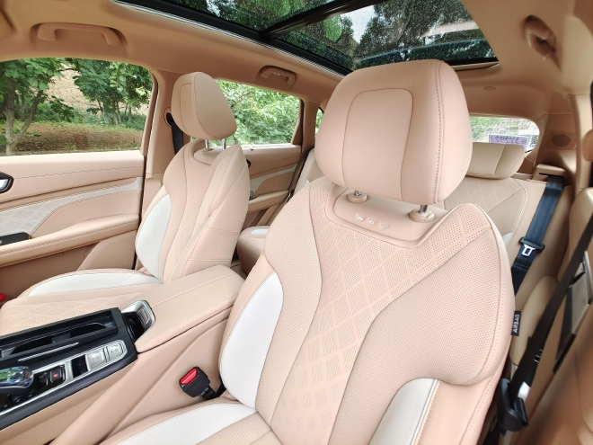 标配长续航PHEV+HWA 拿铁DHT-PHEV试驾