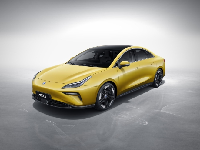 2022成都车展：合创A06亮相并公布预售价18万元