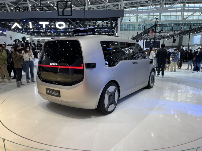 2022广州车展：极氪携全系及M-Vision概念车登陆车展
