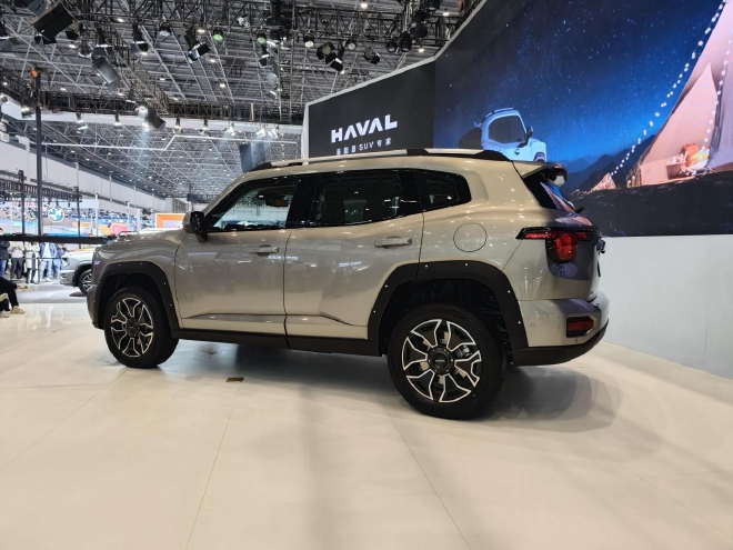 玩转新能源轻越野 哈弗H-DOG亮相海口车展