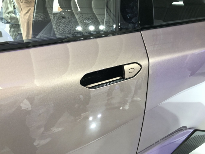 一汽丰田bZ3正式上市 售16.98-19.98万元