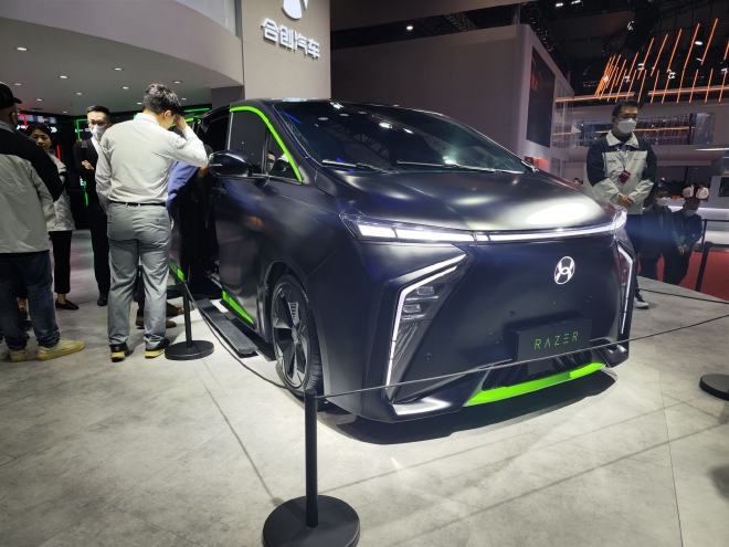 2023上海车展：合创纯电旗舰MPV车型V09亮相