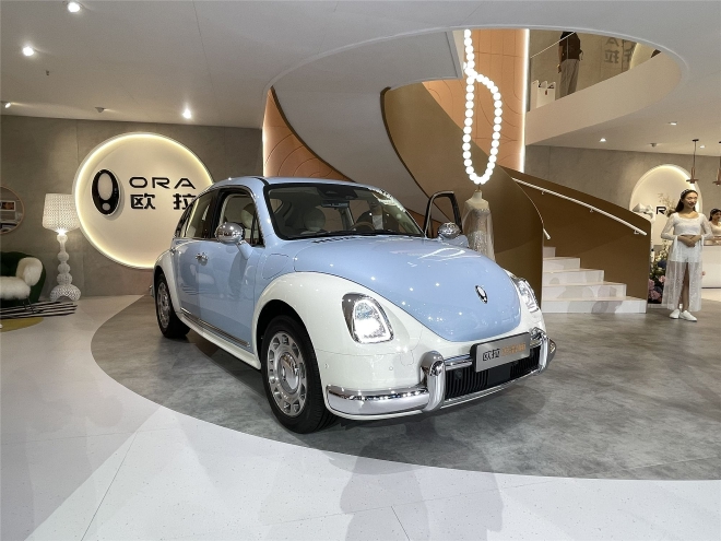 2023上海车展：2023款欧拉芭蕾猫售价14.98万起