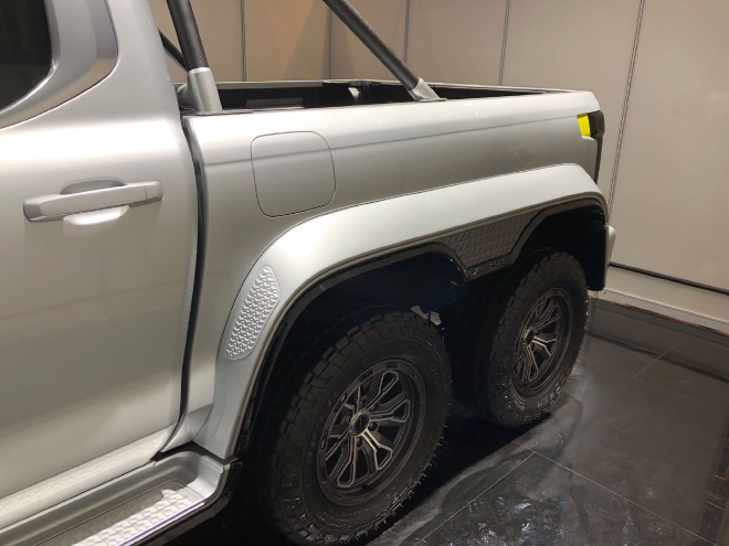 2023上海车展：长城炮6x6超级越野平台全球首秀