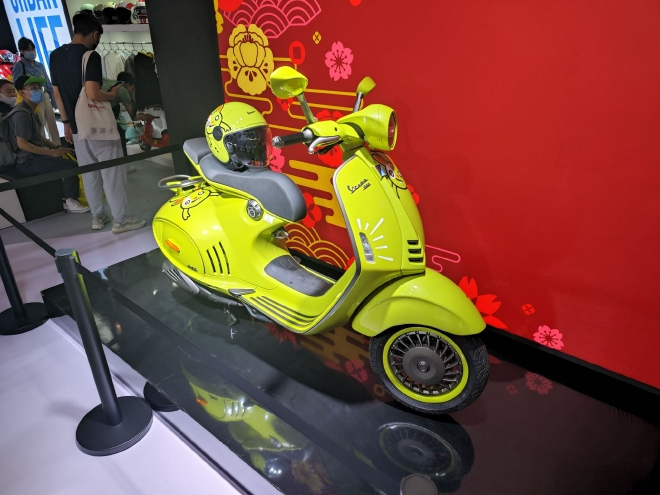 2023北京国际摩托车展：比亚乔集团携豪华车型阵容亮相