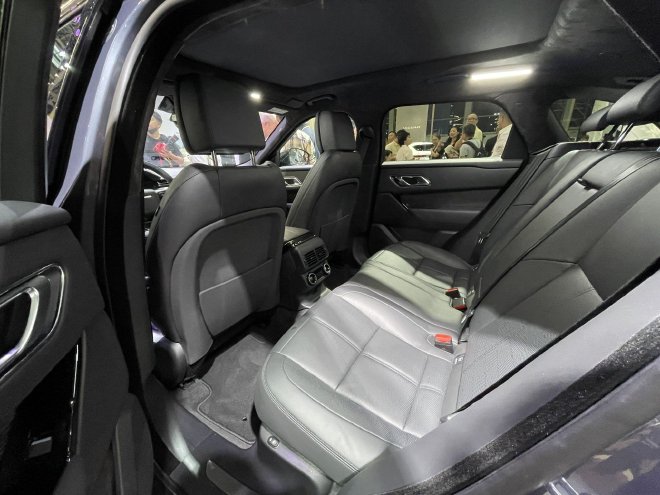 2023粤港澳大湾区车展：全新揽胜星脉上市