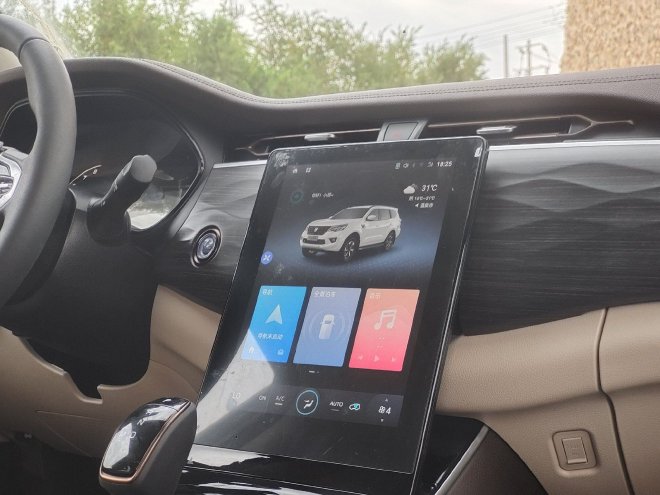 试驾郑州日产全新帕拉丁 重装回归