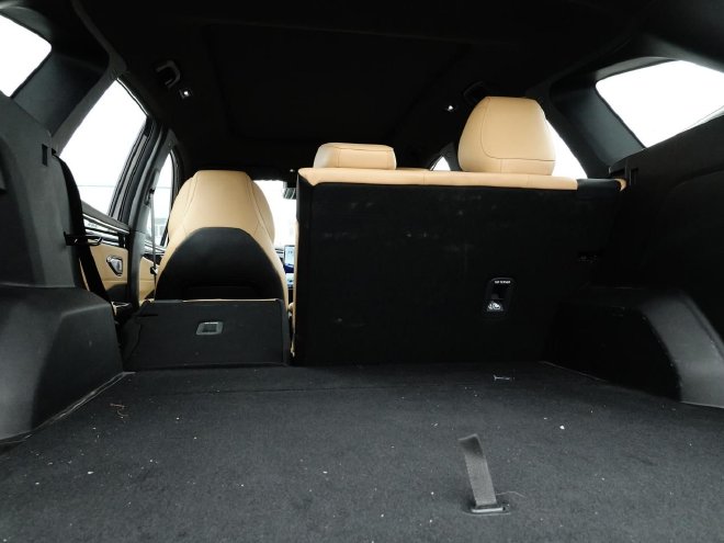 兼顾性能与节能 吉利银河L7展示新一代电混实力