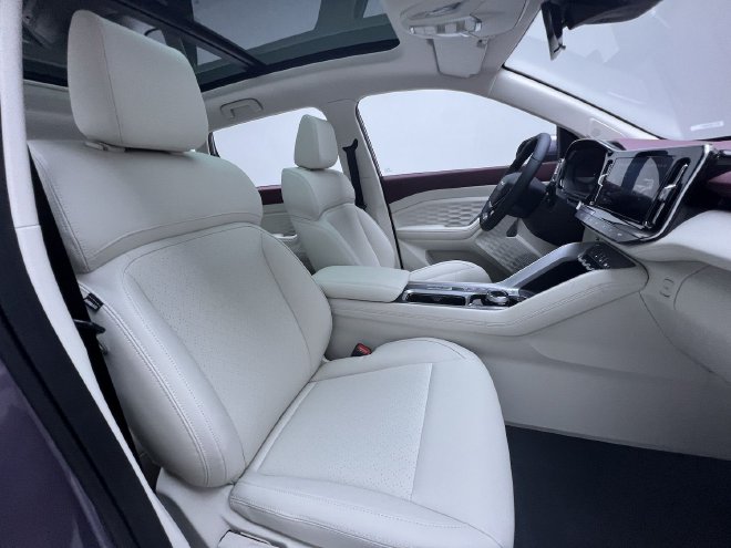 争当燃油模范生 静态体验五菱星云