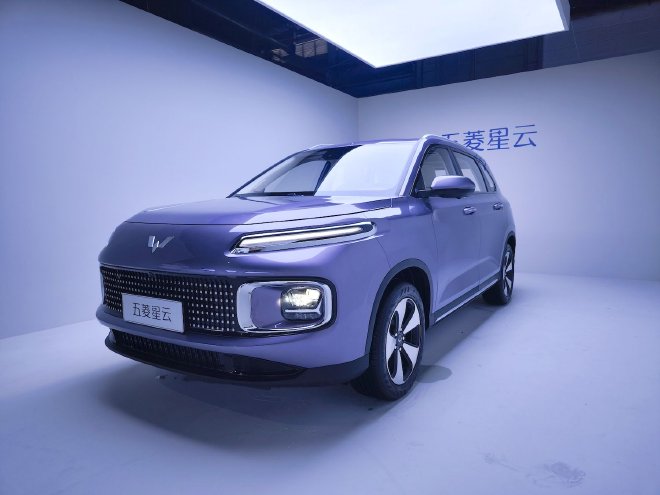 争当燃油模范生 静态体验五菱星云