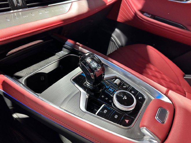 2023成都车展探馆：瑞虎7PLUS冠军版亮相