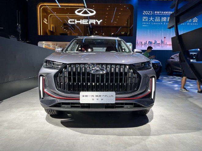 2023成都车展探馆：瑞虎7PLUS冠军版亮相