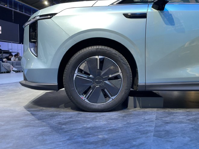 2023成都车展探馆：上汽大通大家7