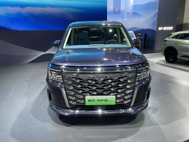 2023成都车展探馆：江淮瑞风RF8