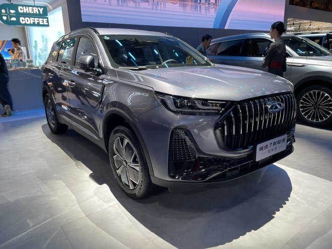 2023成都车展：全新一代瑞虎7PLUS冠军版/瑞虎7新能源冠军版上市