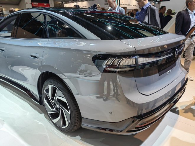 2023慕尼黑车展：大众ID.7亮相