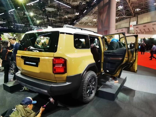 2023日本移动出行展：2024款普拉多亮相