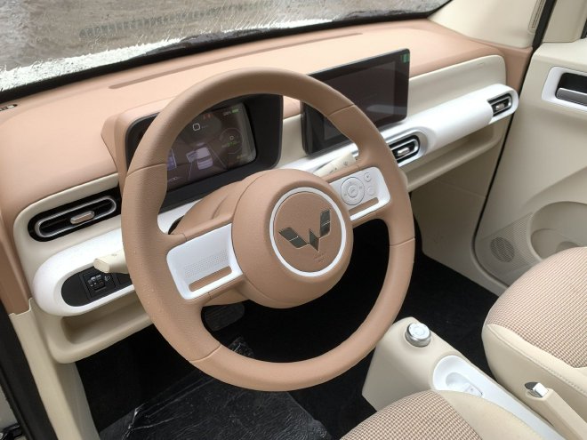 国民神车再进化 试驾宏光miniev第三代马卡龙