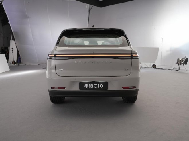 家用市场的一股清流？ 静态体验零跑C10