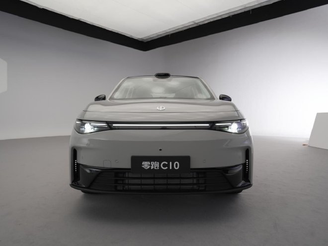 家用市场的一股清流？ 静态体验零跑C10