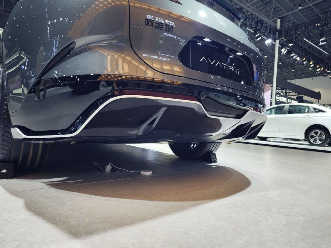2024海口新能源车展：阿维塔12亮相
