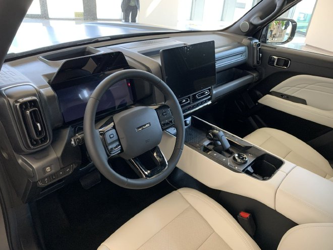 颜值和实用性均有提升 静态体验2024款哈弗猛龙