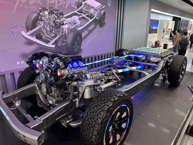 2024北京车展：坦克700Hi4-T亮相