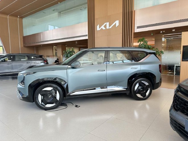 除了长续航还有什么亮点？ 实拍起亚EV5 720长续航版