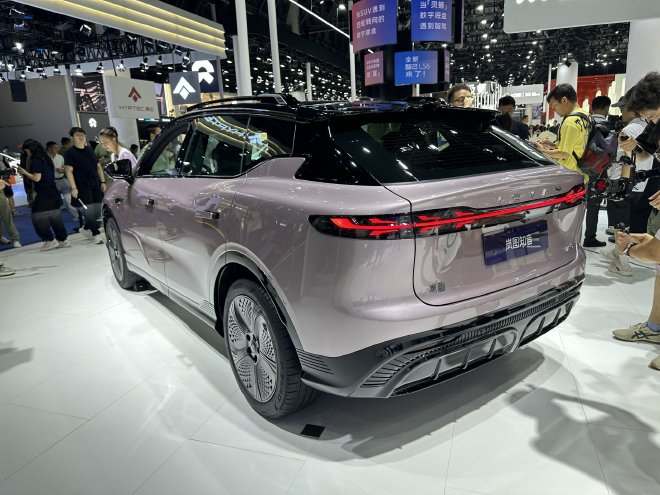 2024成都车展：岚图知音预售20.99万元起