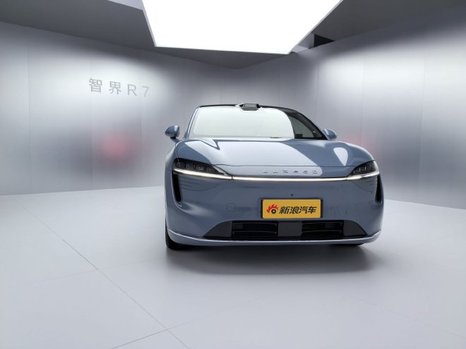 Model Y劲敌 静态体验智界R7