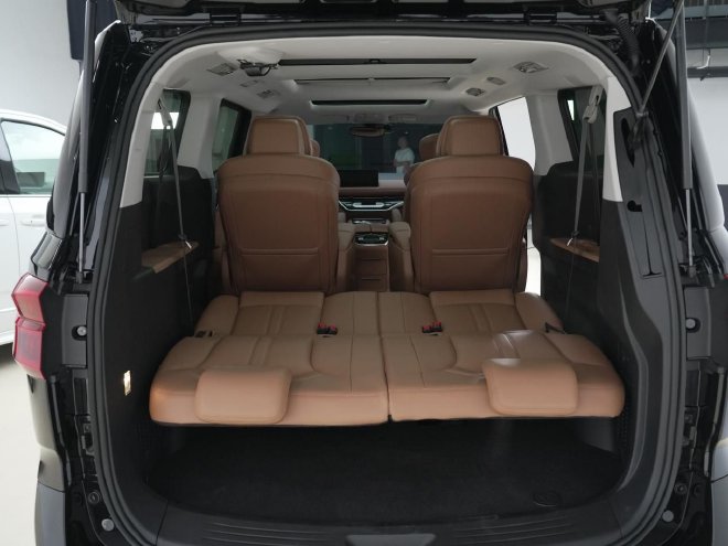 确有MAX的实力 静态体验上汽大通G10 MAX