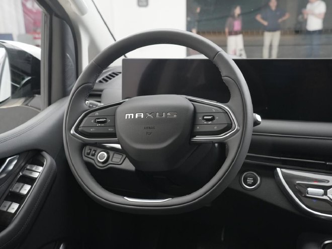 确有MAX的实力 静态体验上汽大通G10 MAX