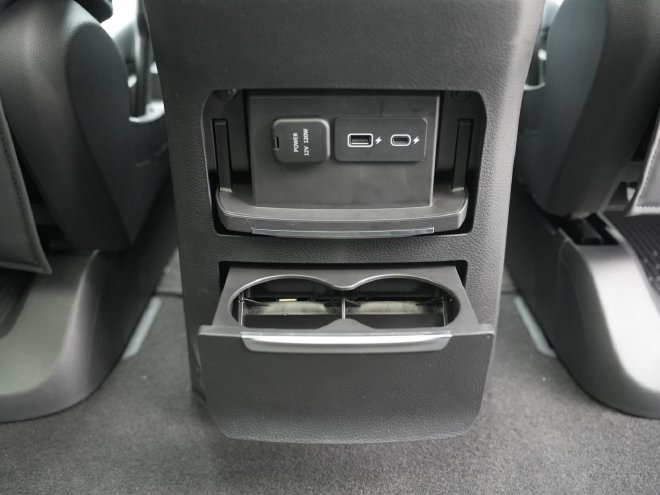 确有MAX的实力 静态体验上汽大通G10 MAX