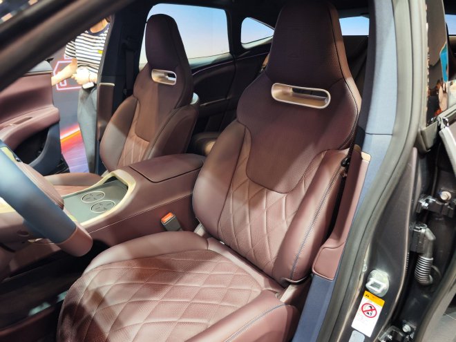 2024广州车展：阿维塔11增程版开启预售