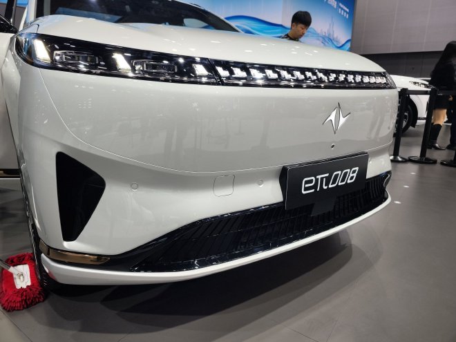 2024广州车展:东风奕派eπ008五座版上市