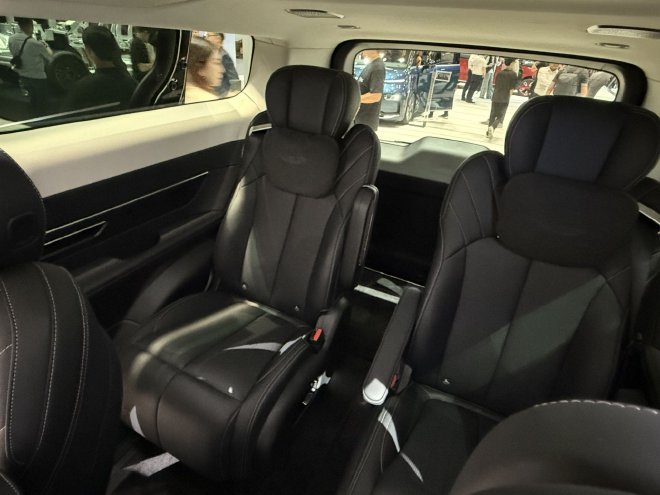 2024广州车展：吉利翼真L380曜石黑内饰版亮相