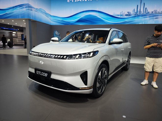 2024广州车展：东风奕派eπ008五座版上市