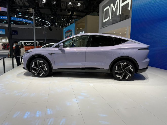 2024广州车展：上汽荣威飞凡全新R7亮相