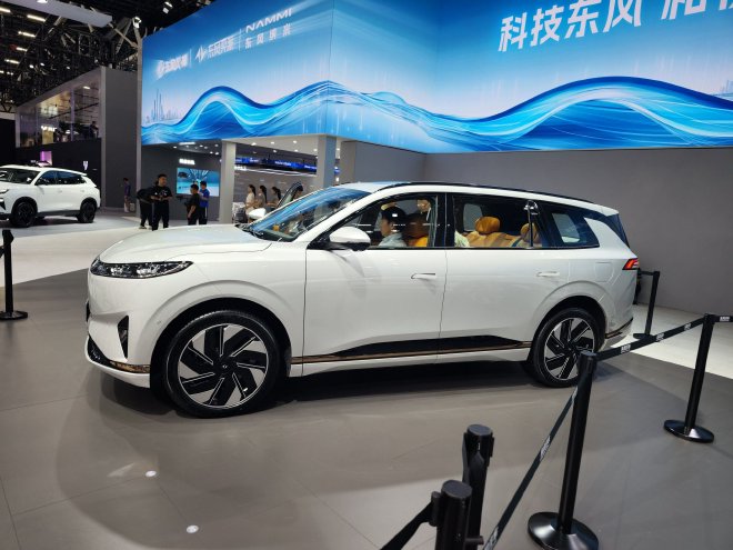 2024广州车展:东风奕派eπ008五座版上市