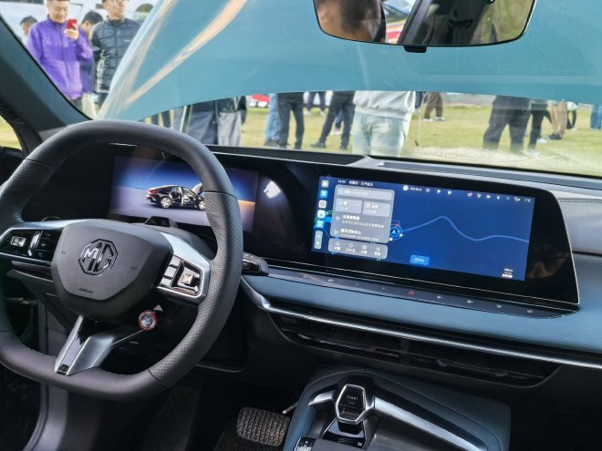 售价12.59-17.89万元 MG7 2025款正式上市