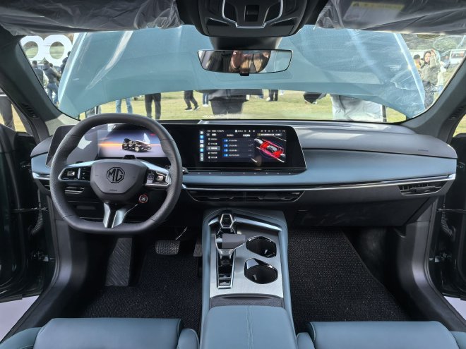 售价12.59-17.89万元 MG7 2025款正式上市