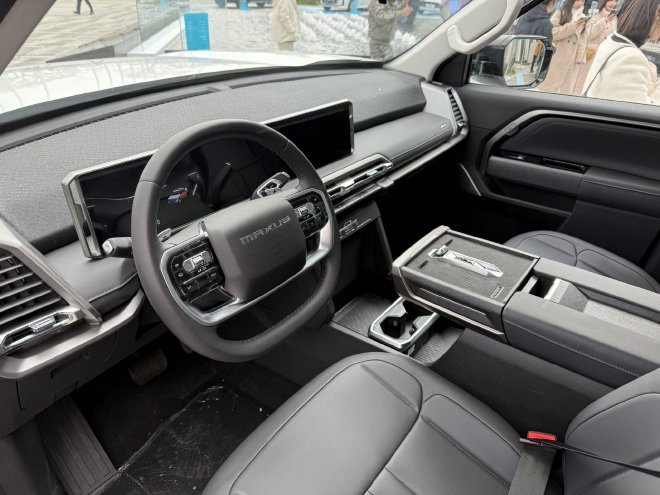 售价15.58-32.28万元 上汽大通星际X正式上市