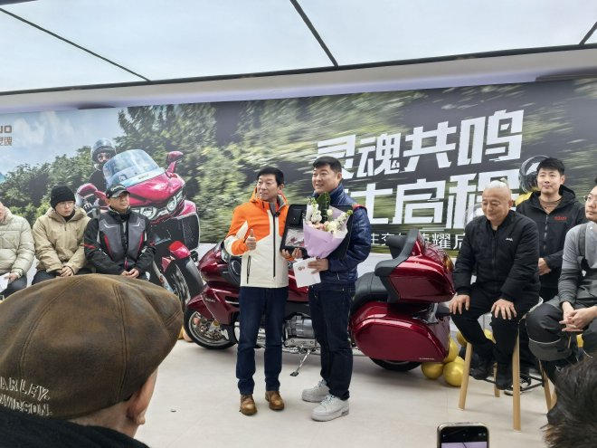 长城灵魂摩托首家旗舰店正式开业