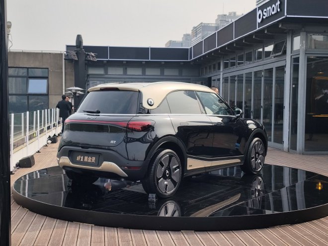 售价21.99万元 smart#1黑金灵限量版上市